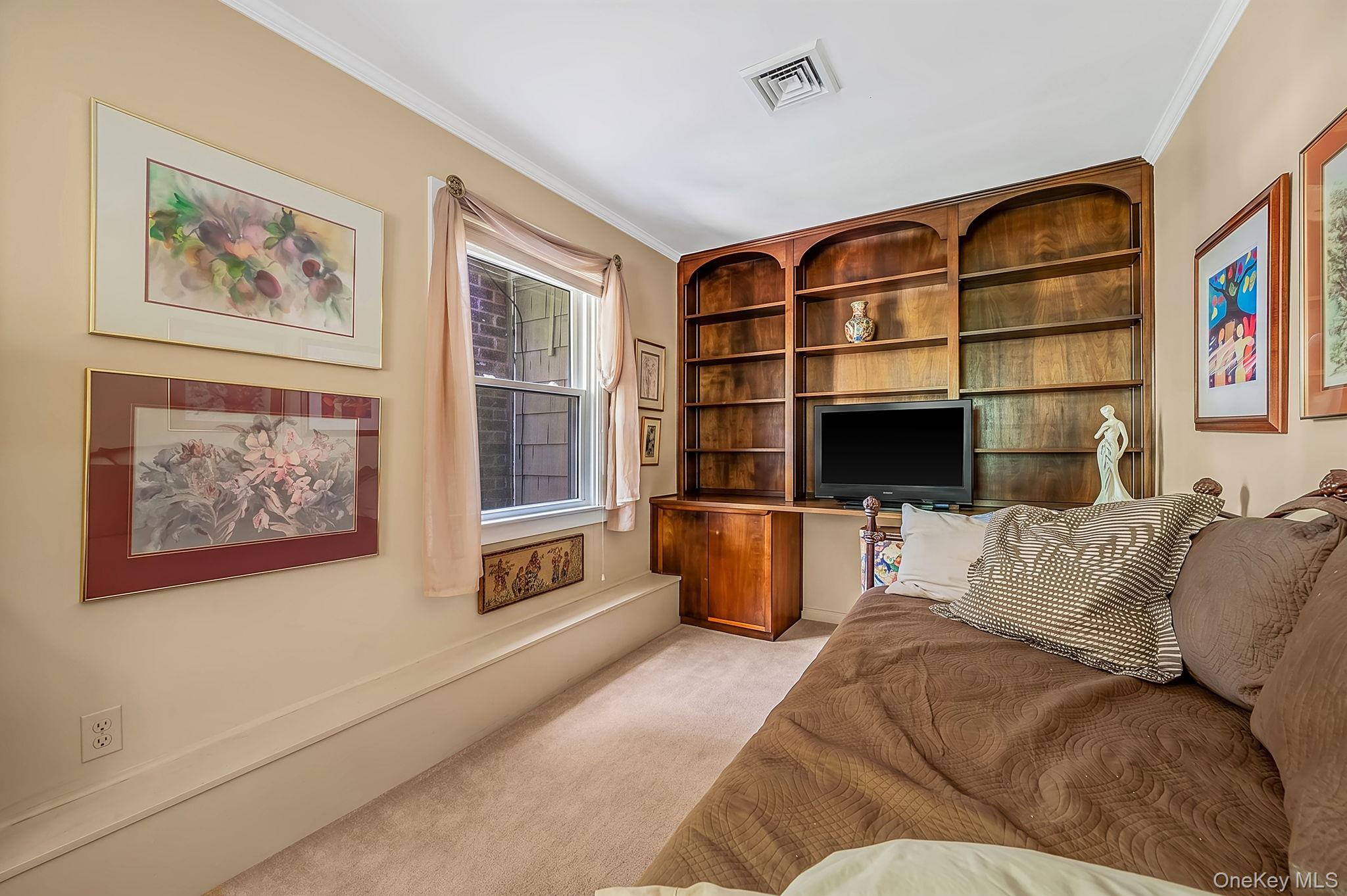 90 Locust Lane – For Sale photo 22