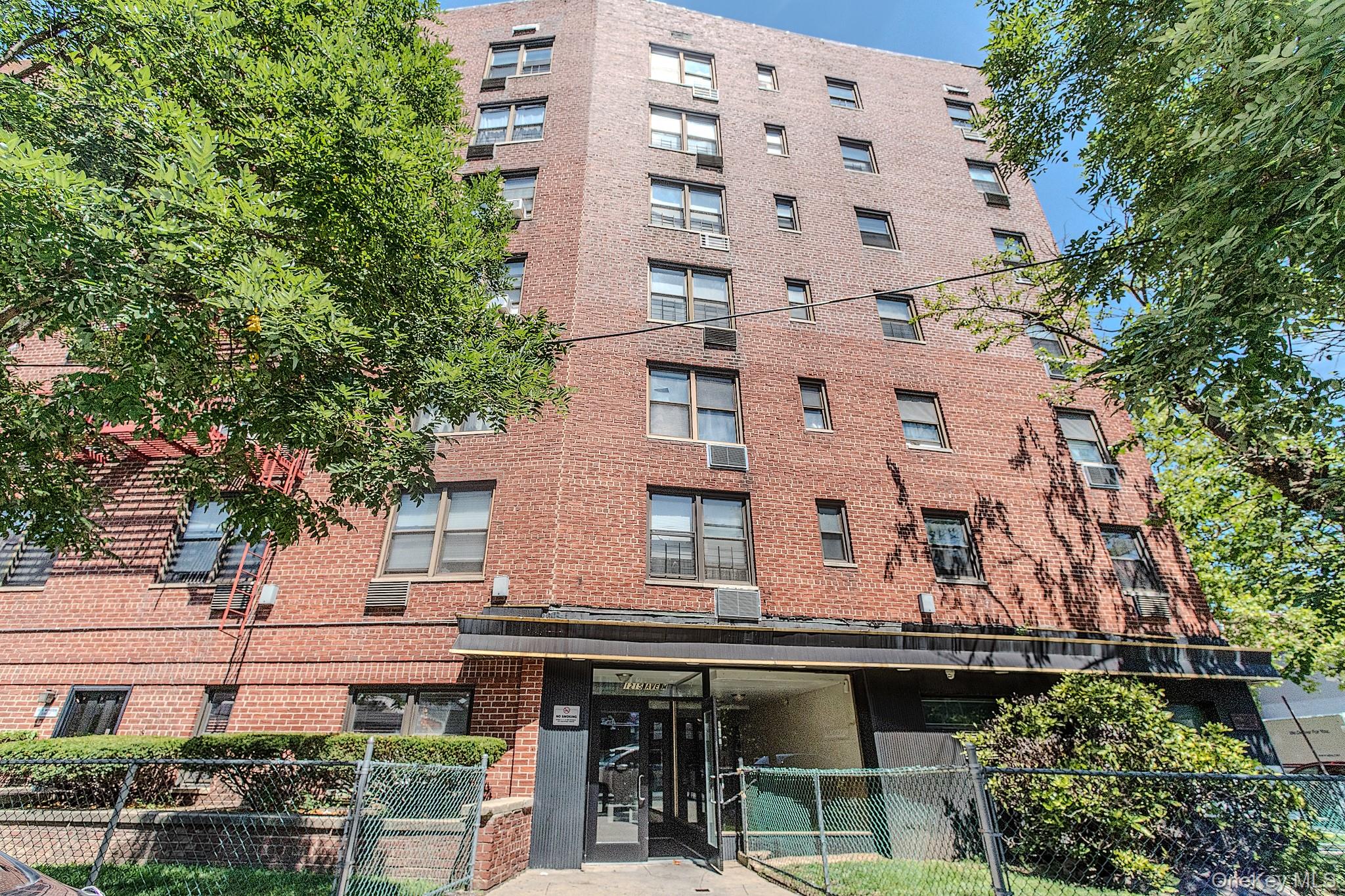 1215 Avenue M Avenue, Unit 1F