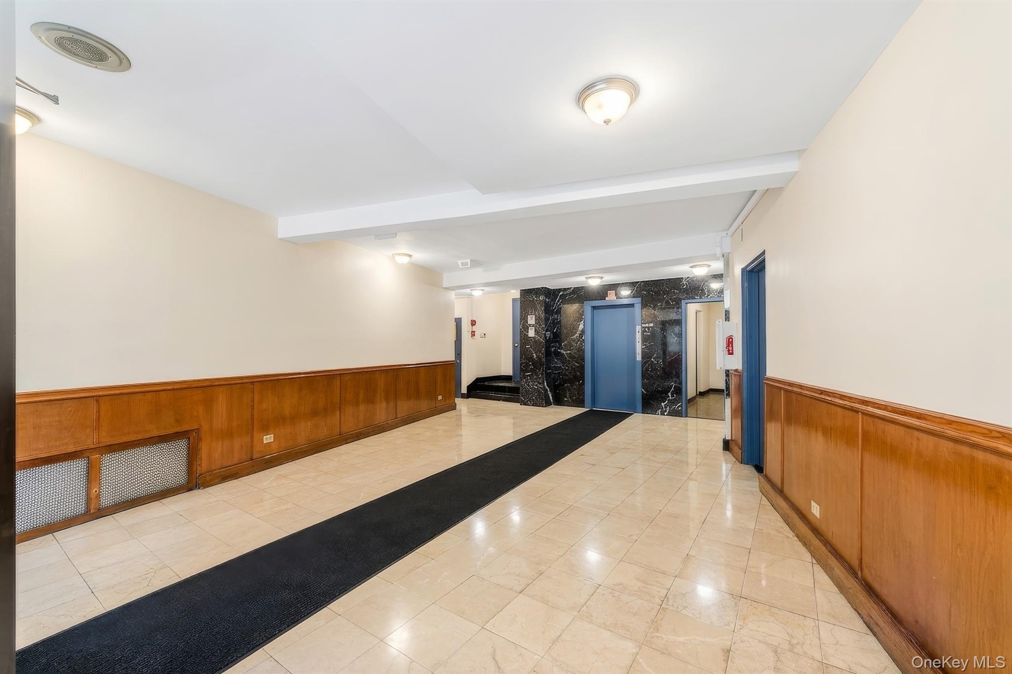 1215 Avenue M Avenue, Unit 1F photo 2