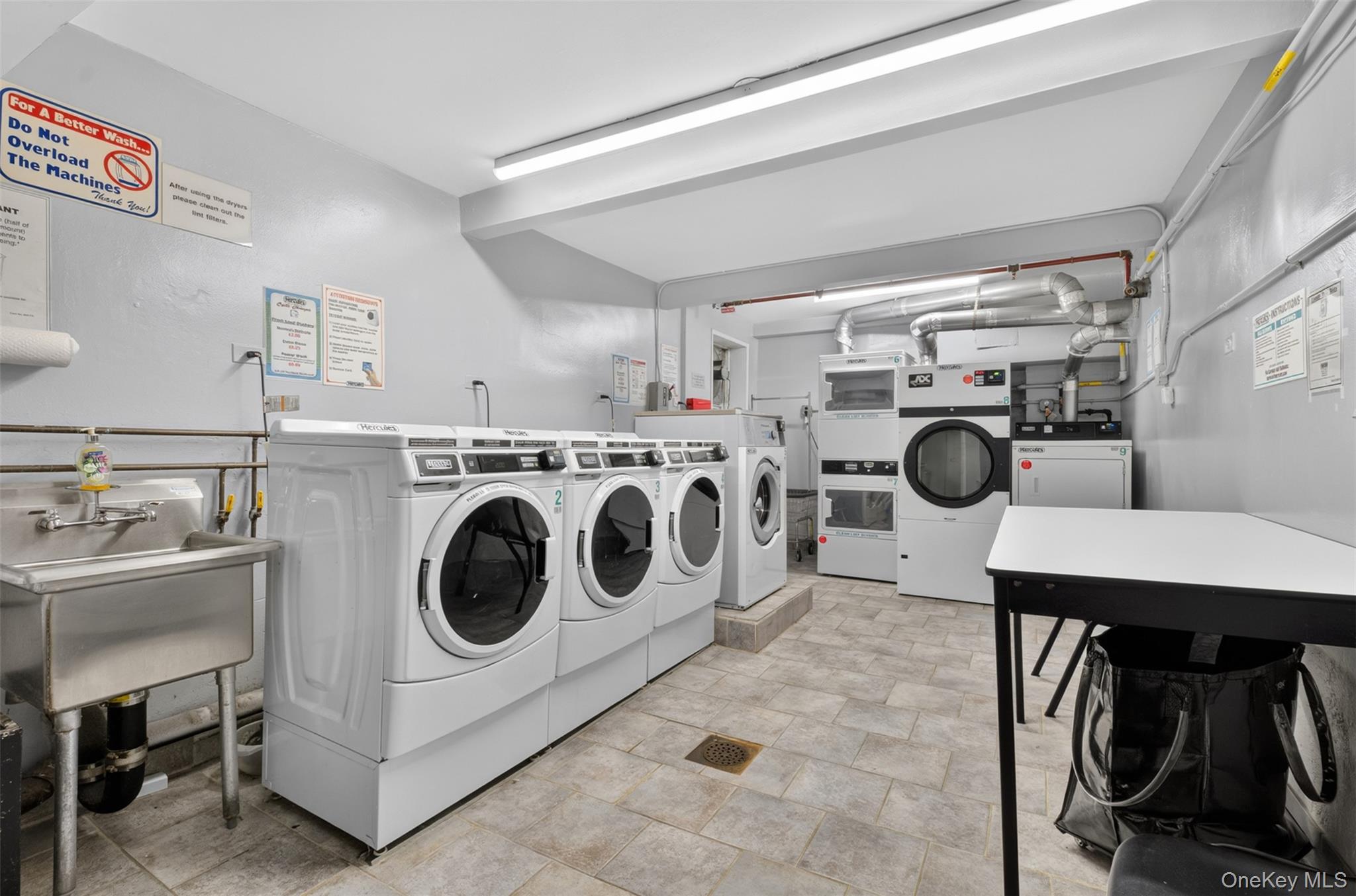 241-20 Northern Boulevard, Unit 3P photo 22