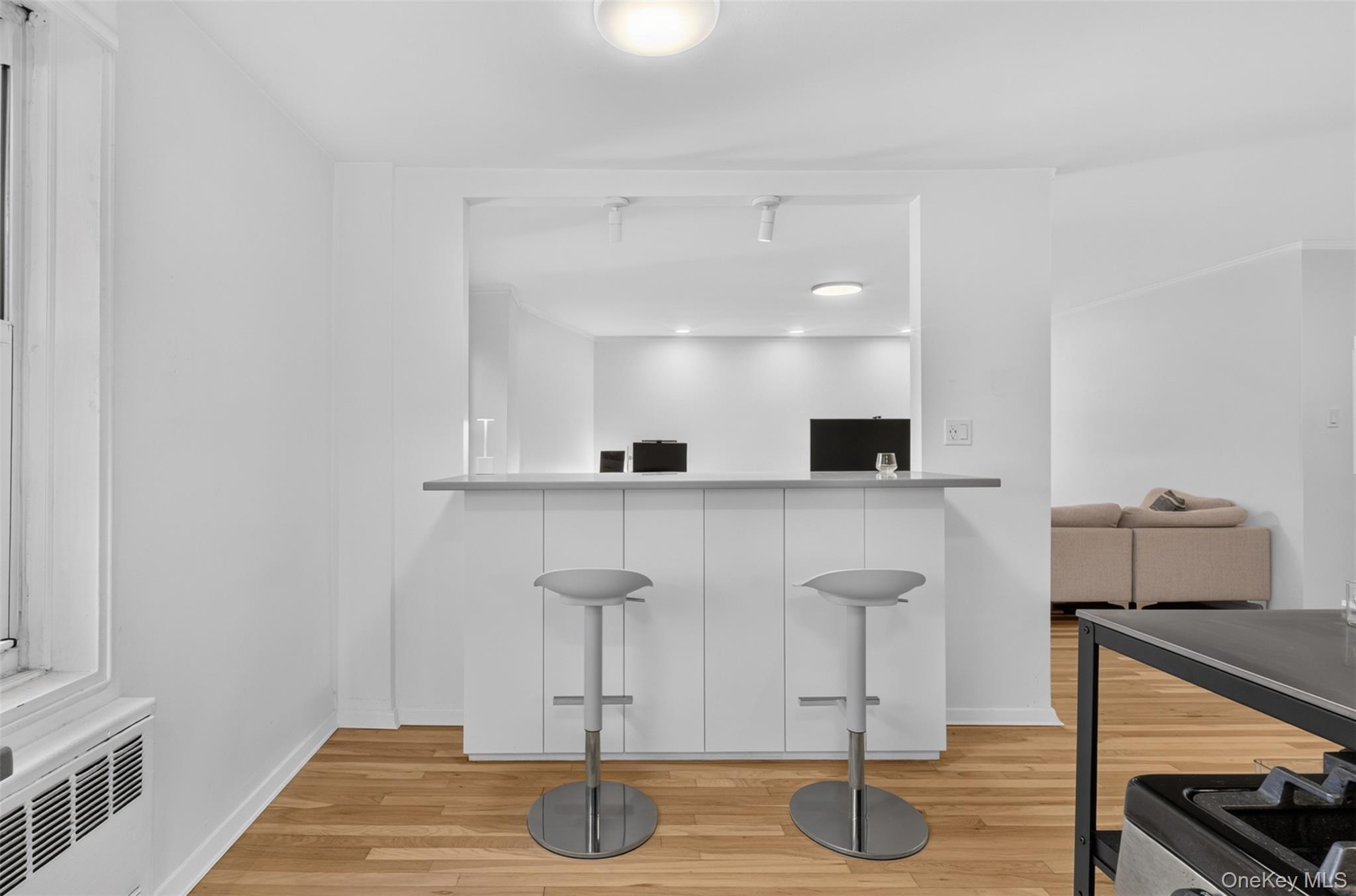 241-20 Northern Boulevard, Unit 3P photo 12