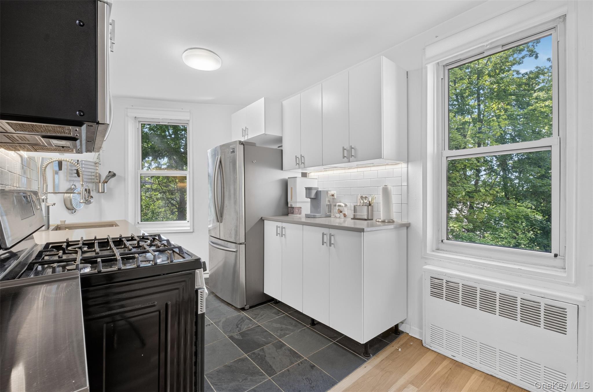 241-20 Northern Boulevard, Unit 3P photo 16