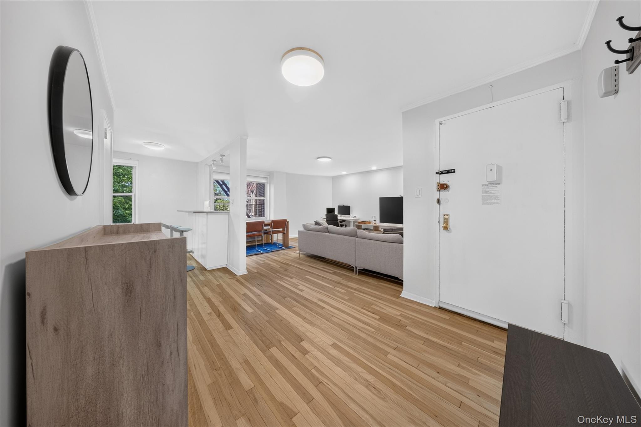 241-20 Northern Boulevard, Unit 3P photo 5
