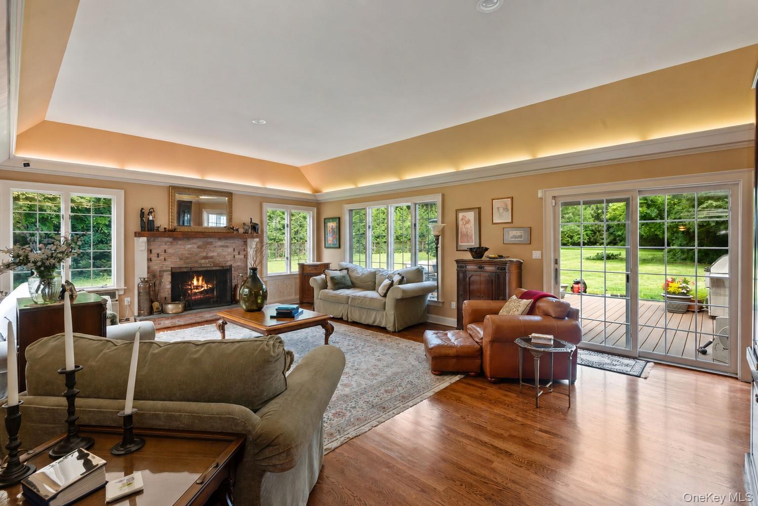 1 Stonegate Lane – For Sale photo 10