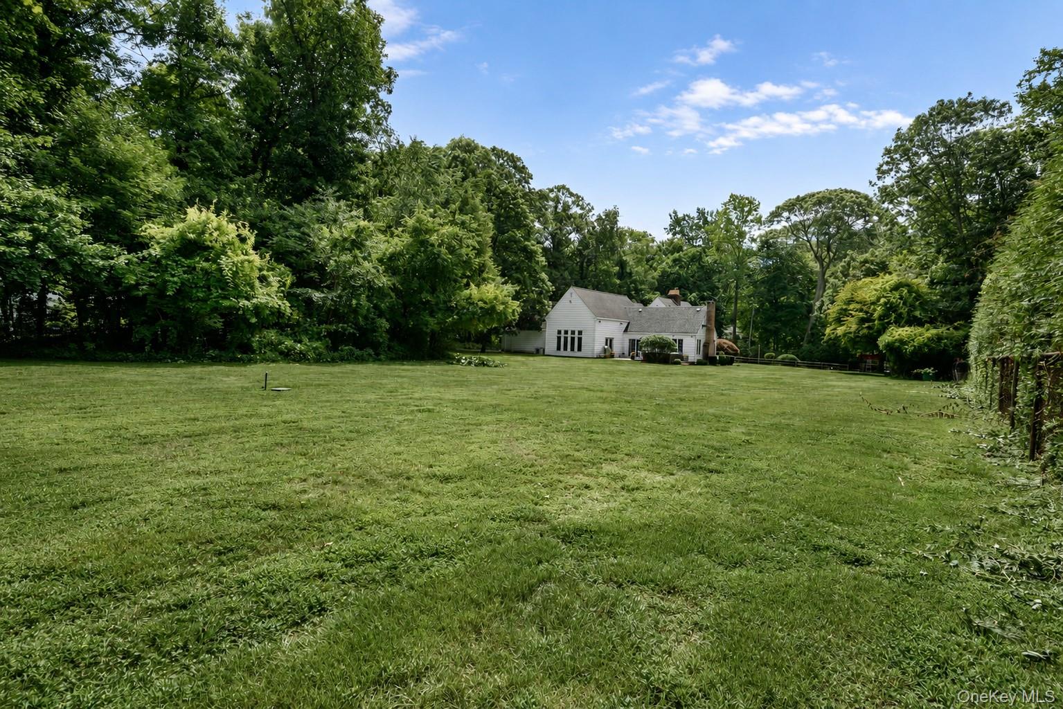 1 Stonegate Lane – For Sale photo 5