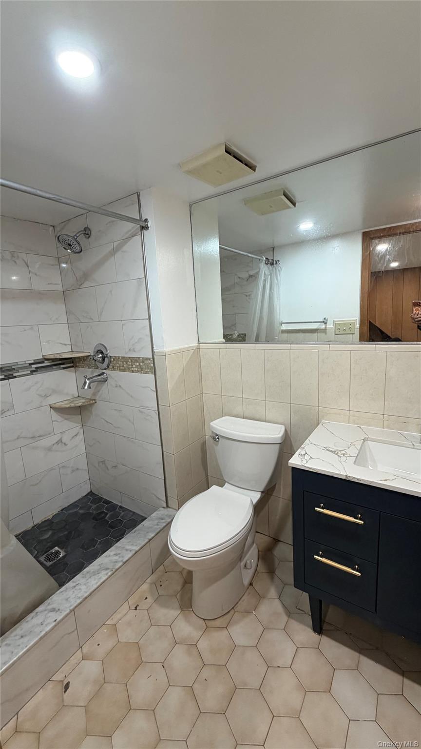 50-27 192nd Street – For Sale photo 12