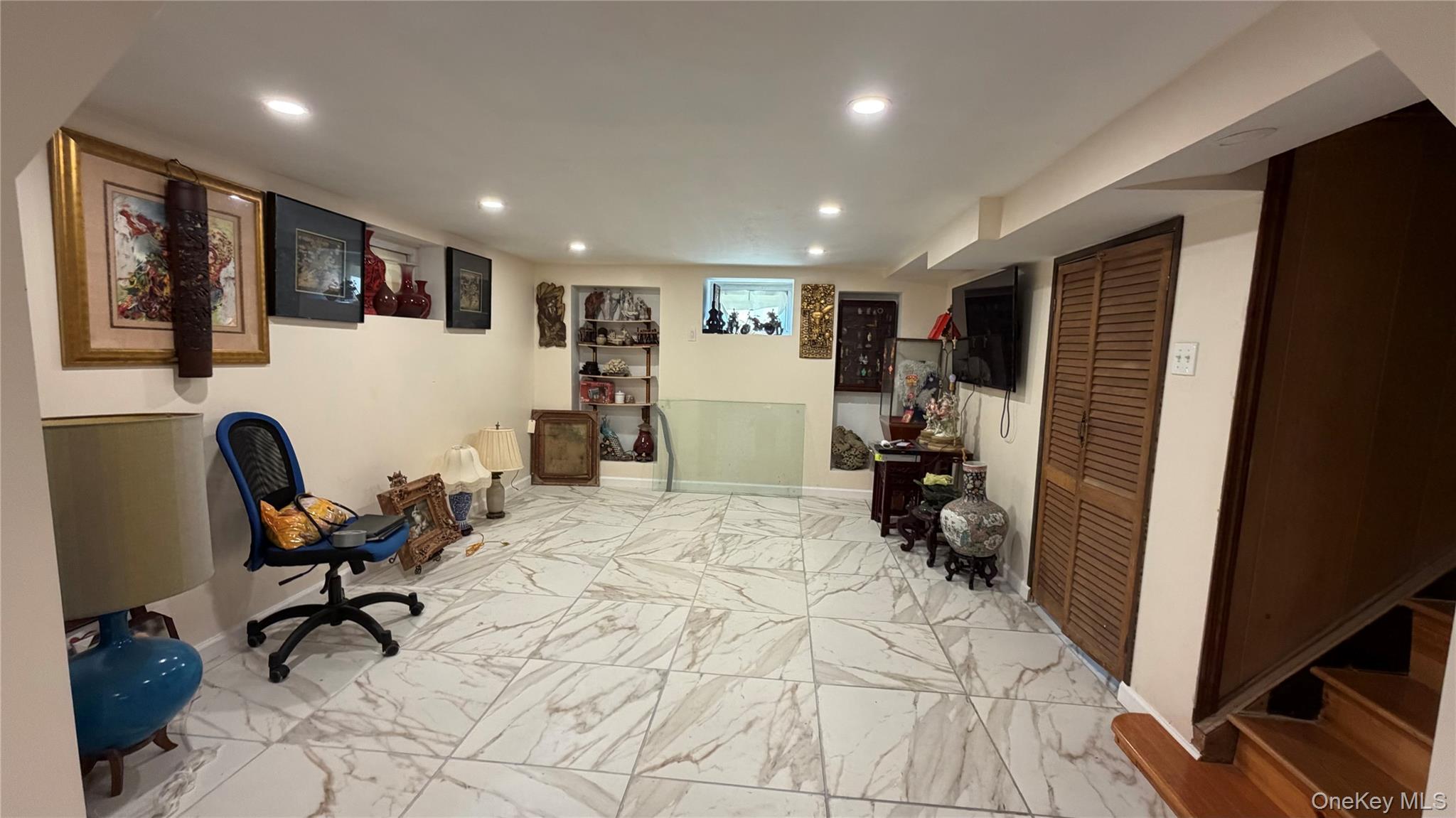 50-27 192nd Street – For Sale photo 10