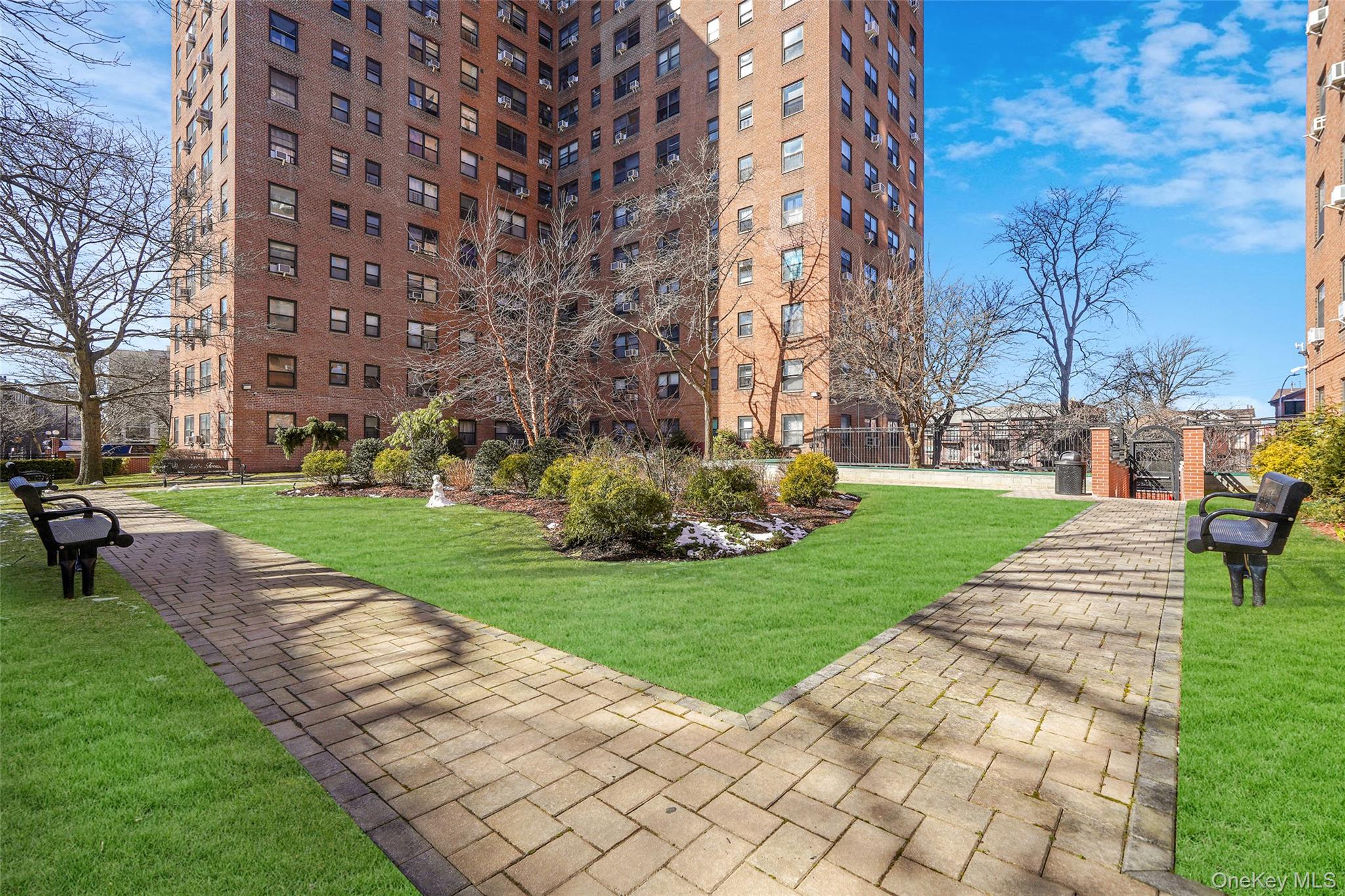 99-60 63rd Road, Unit 7H photo 15