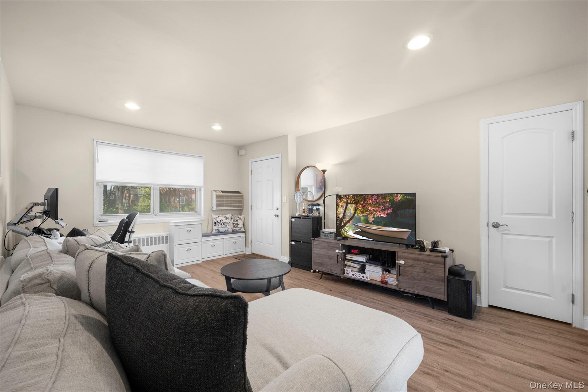 249-33 64th Avenue, Unit 1 photo 7