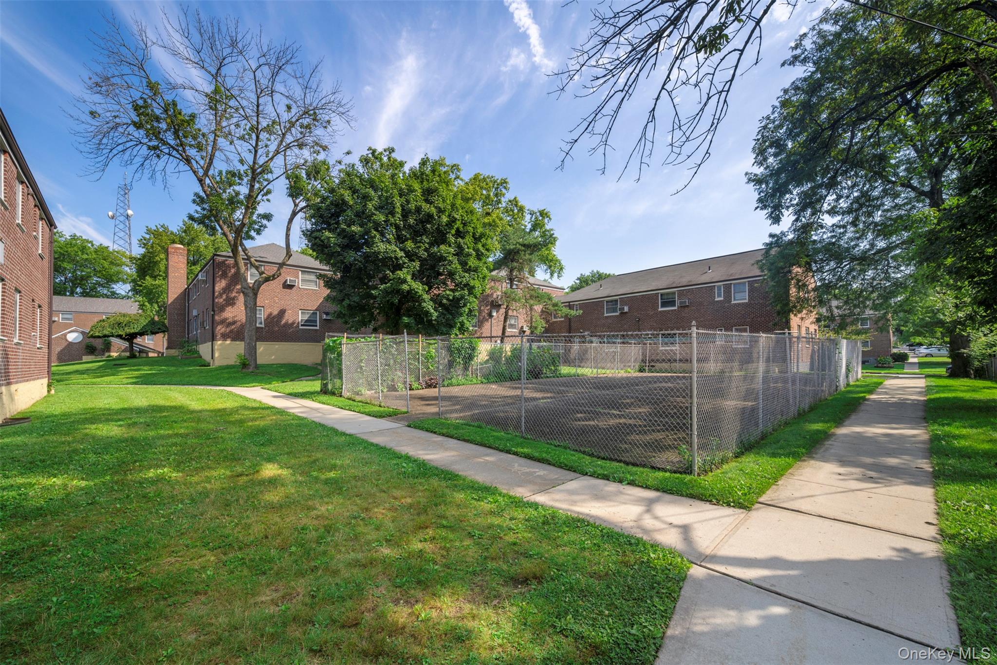 249-33 64th Avenue, Unit 1 photo 28