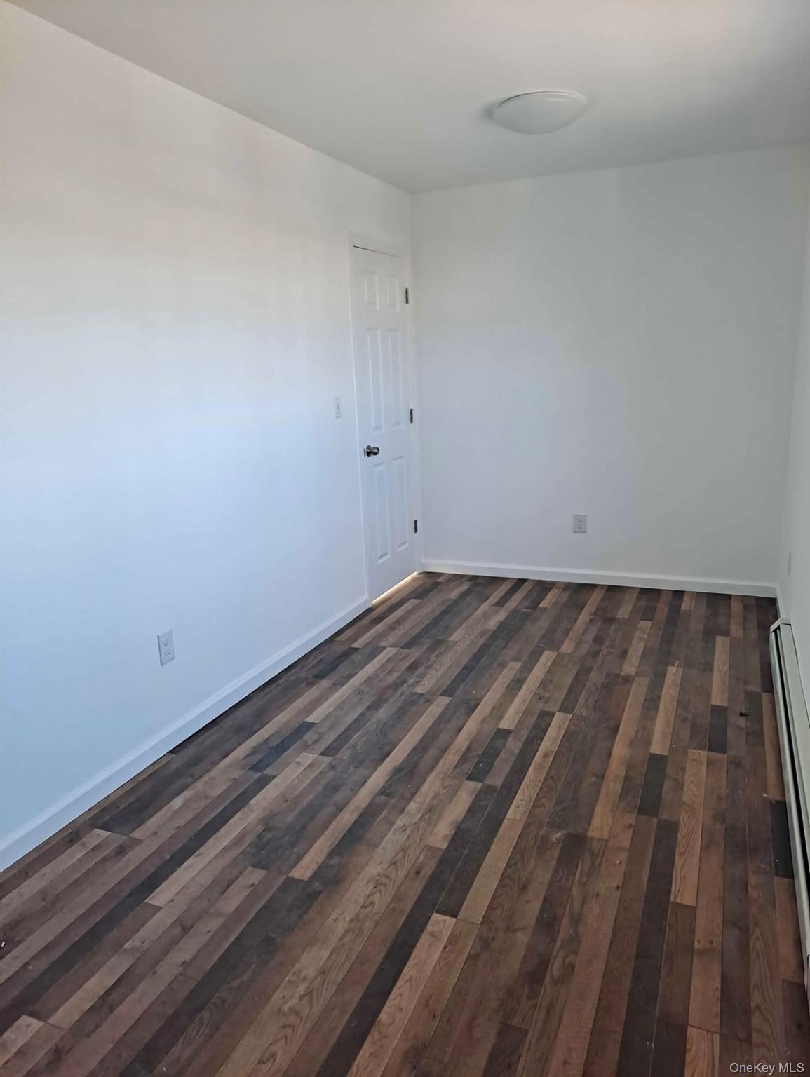 14-04 Dickens Street – For Sale photo 6