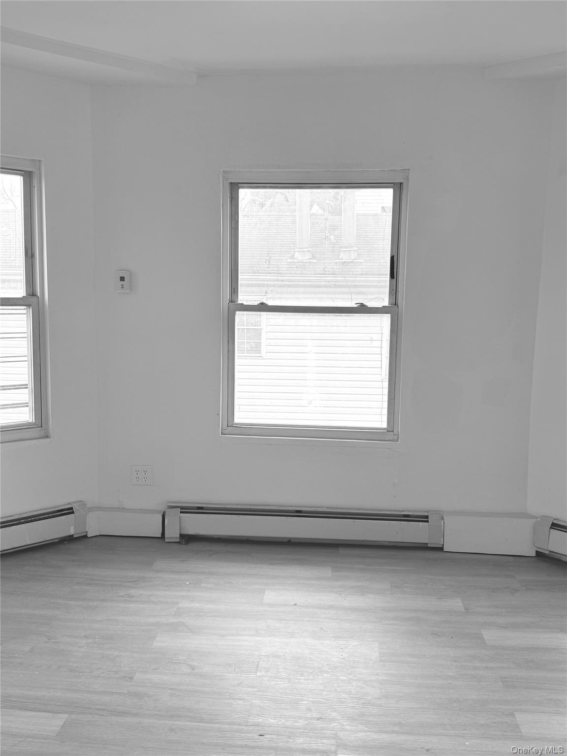 14-04 Dickens Street – For Sale photo 37