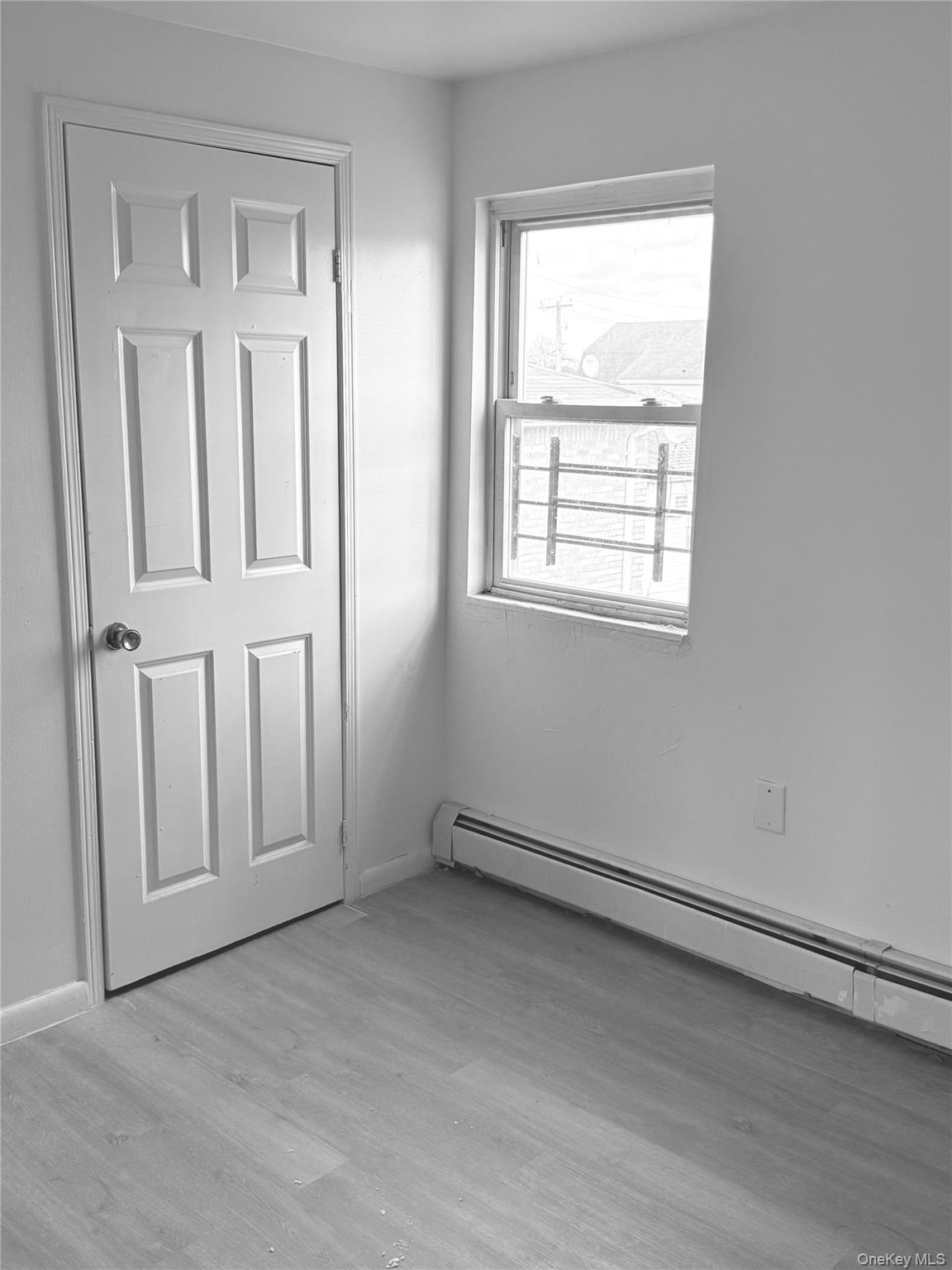 14-04 Dickens Street – For Sale photo 12