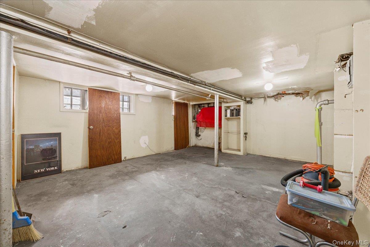 216-21 132ND Avenue – For Sale photo 29