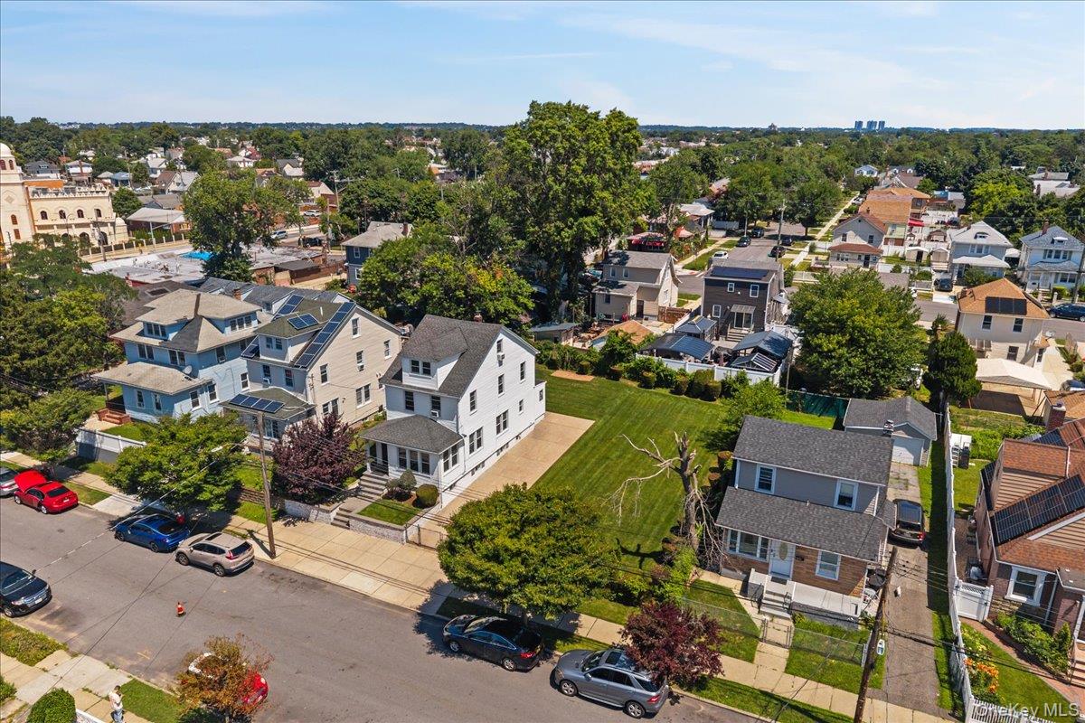 216-21 132ND Avenue – For Sale photo 34