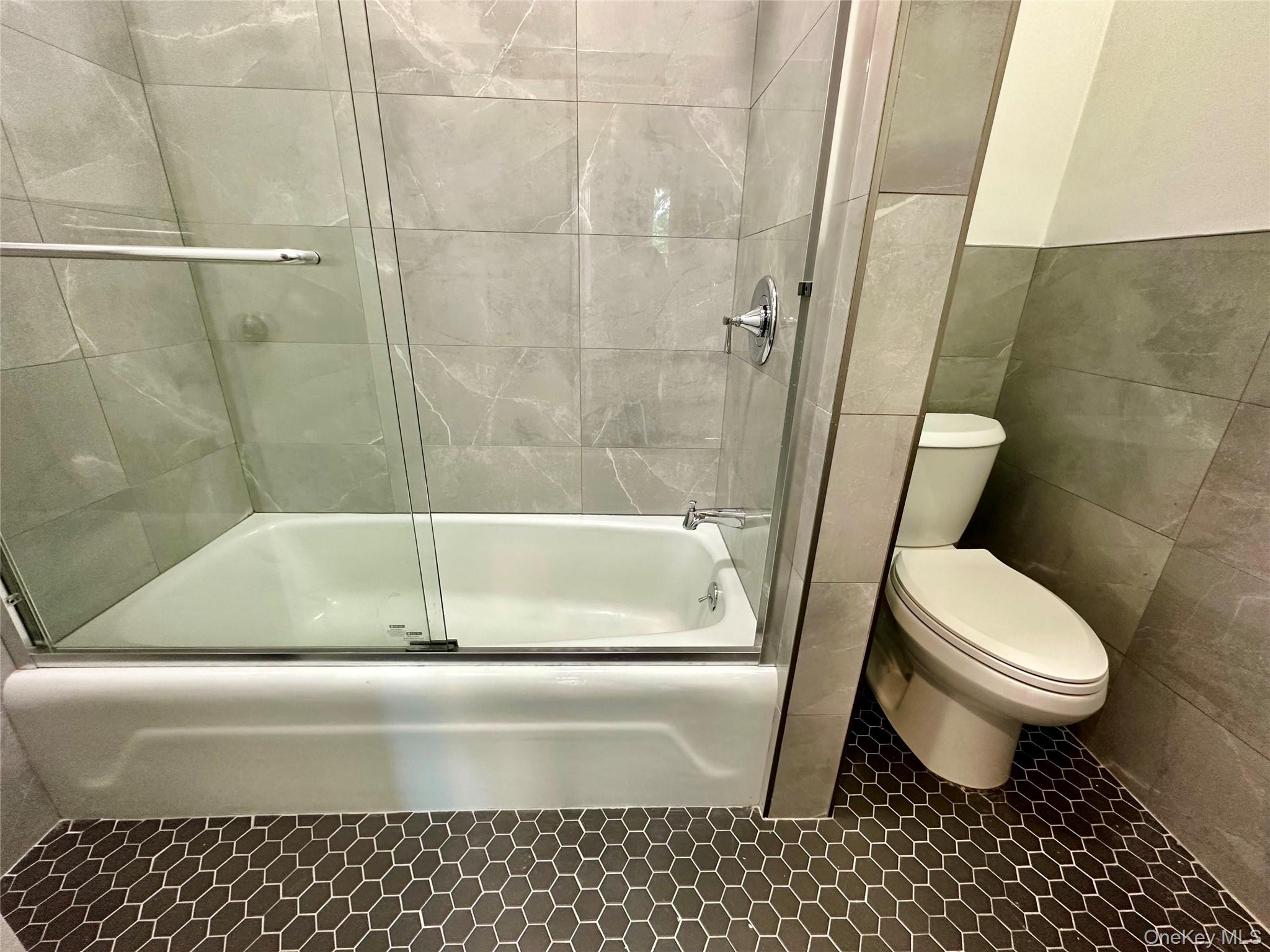 213-49 39th Avenue, Unit 2 photo 11