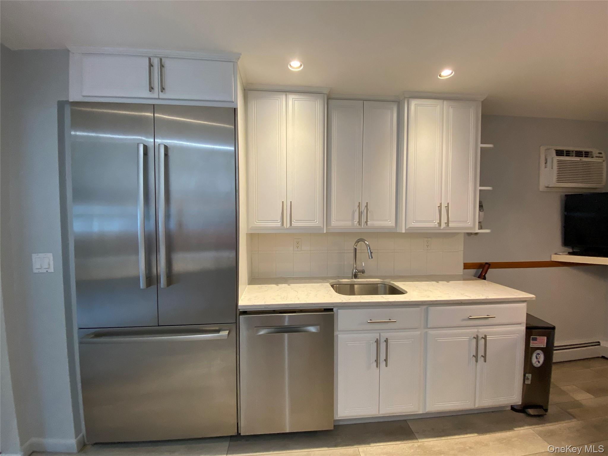224 Center – For Sale photo 4