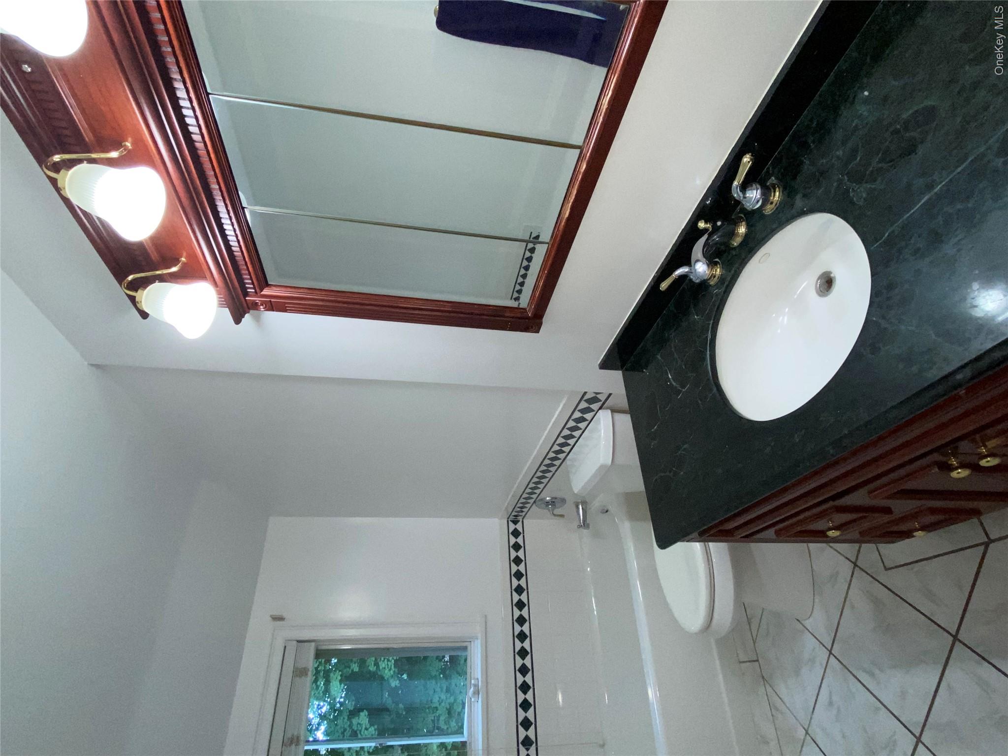 224 Center – For Sale photo 8