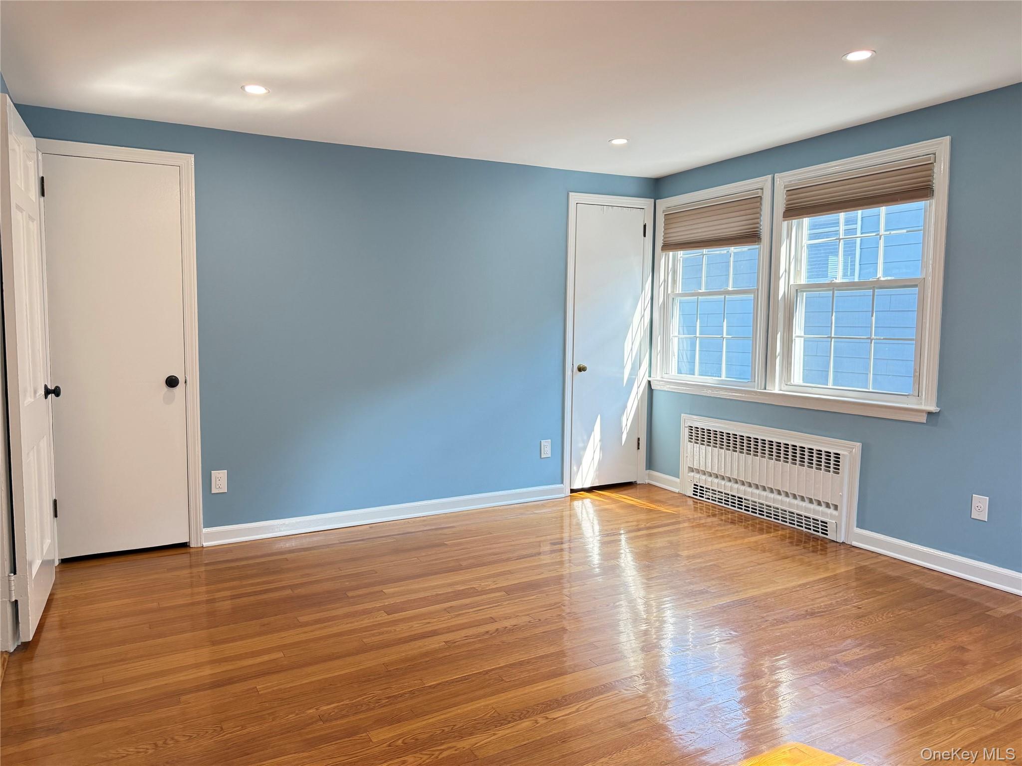 270 Gainsborg Avenue E, Unit 2nd Floor photo 7