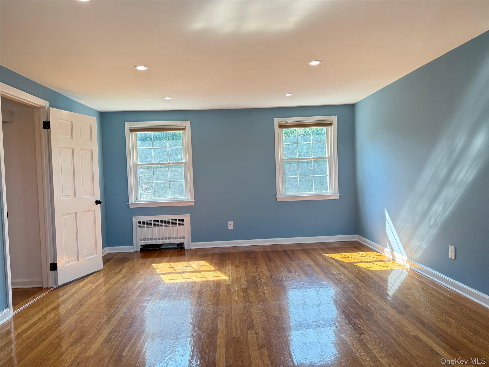 270 Gainsborg Avenue E, Unit 2nd Floor photo 10