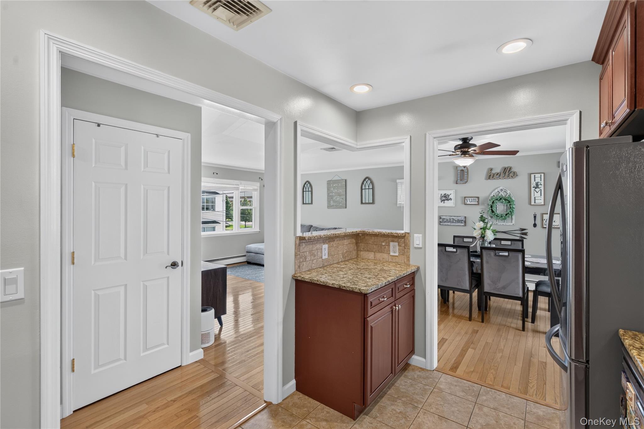 354 Robinson Avenue – For Sale photo 16