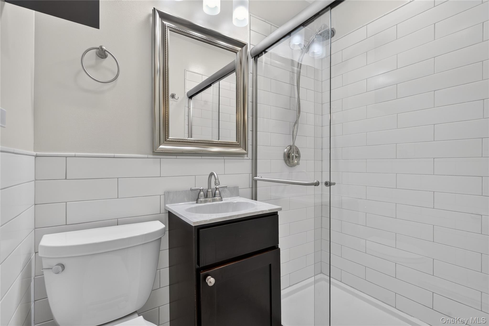 354 Robinson Avenue – For Sale photo 28