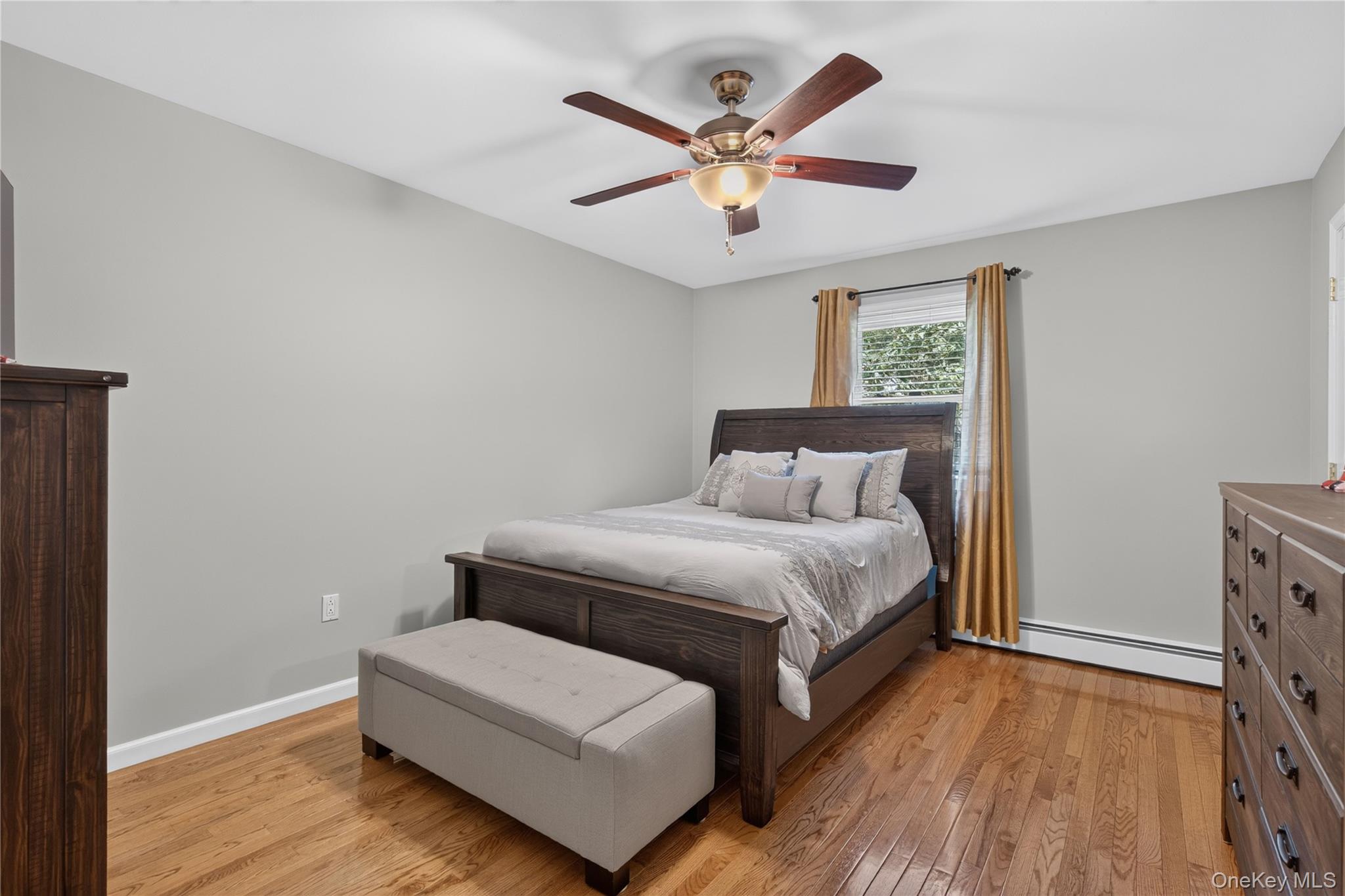 354 Robinson Avenue – For Sale photo 24