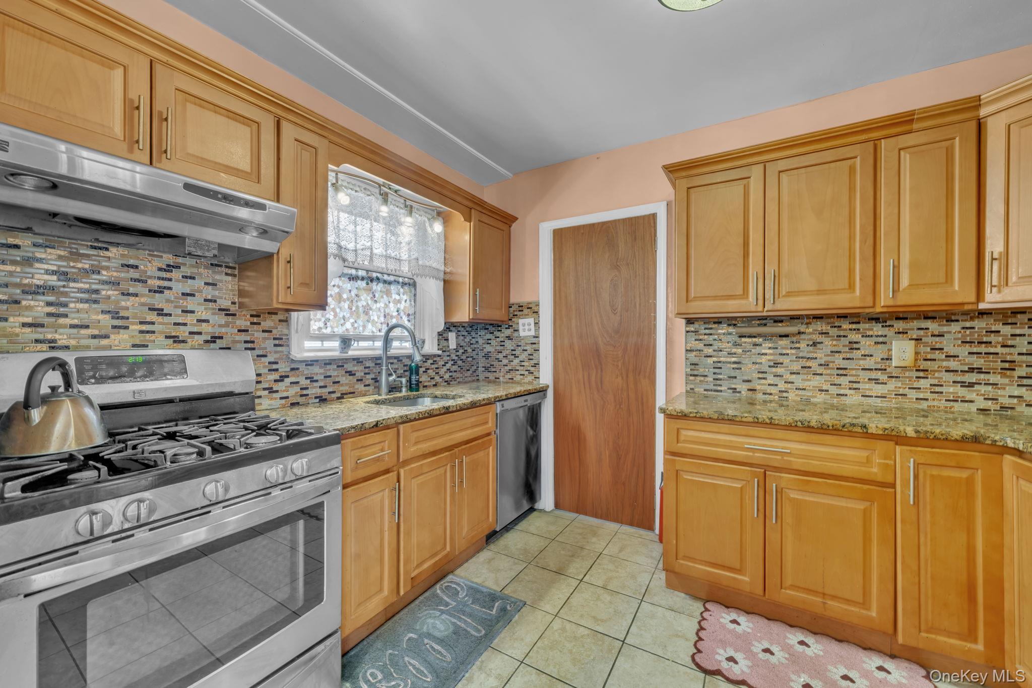 11545 228th Street – For Rent photo 5