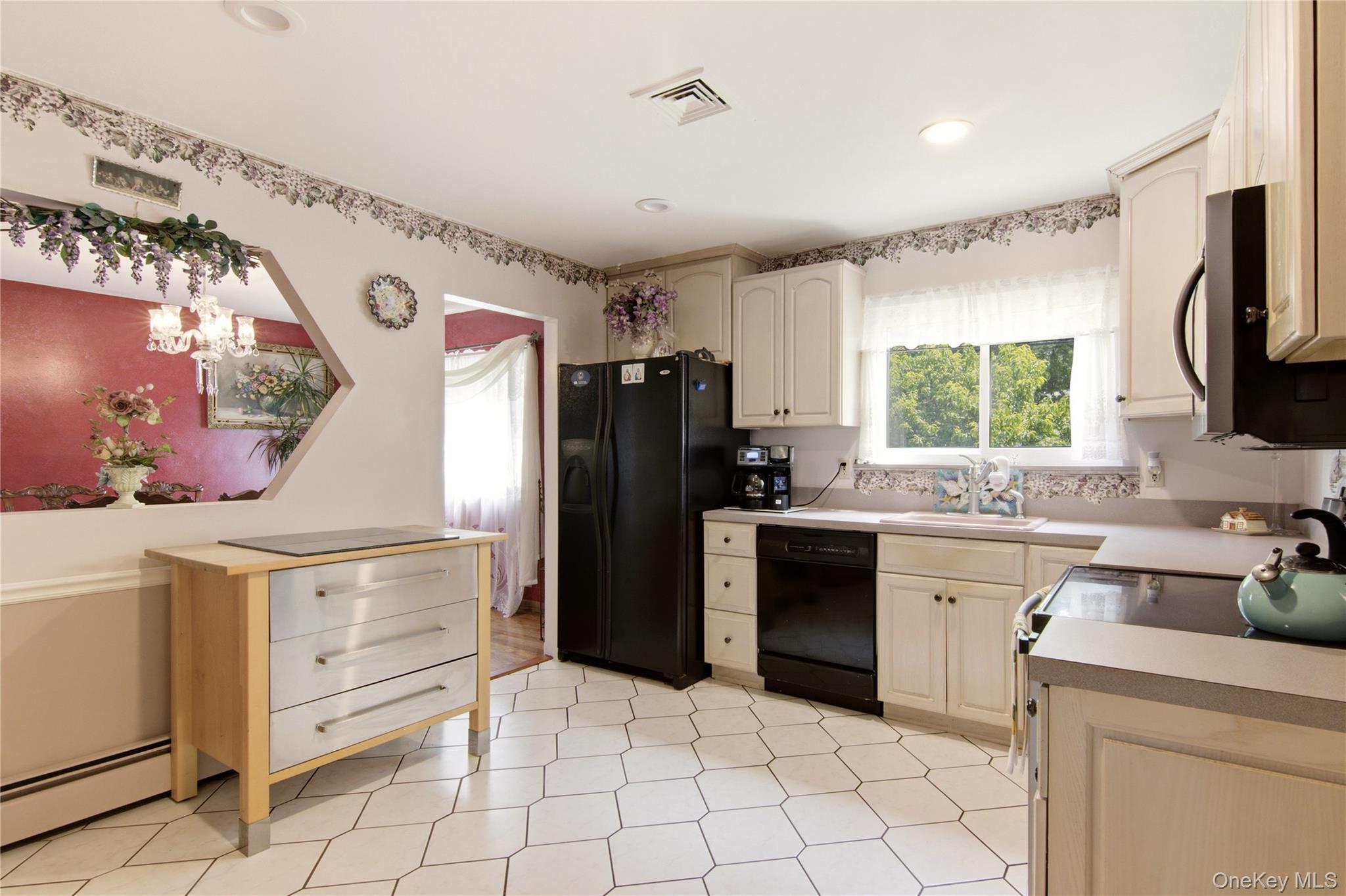 22 Clymer Street – For Sale photo 6