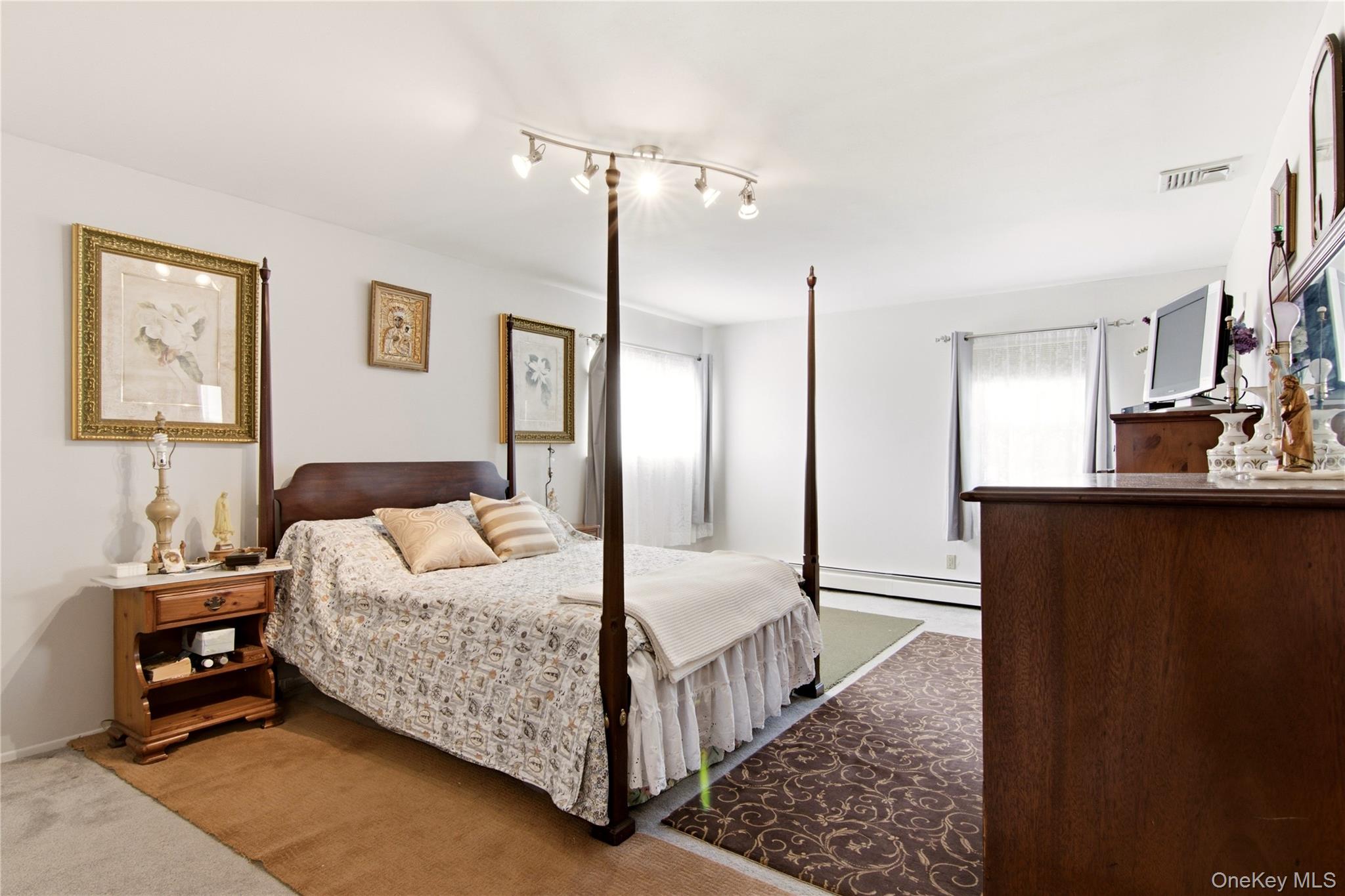 22 Clymer Street – For Sale photo 18