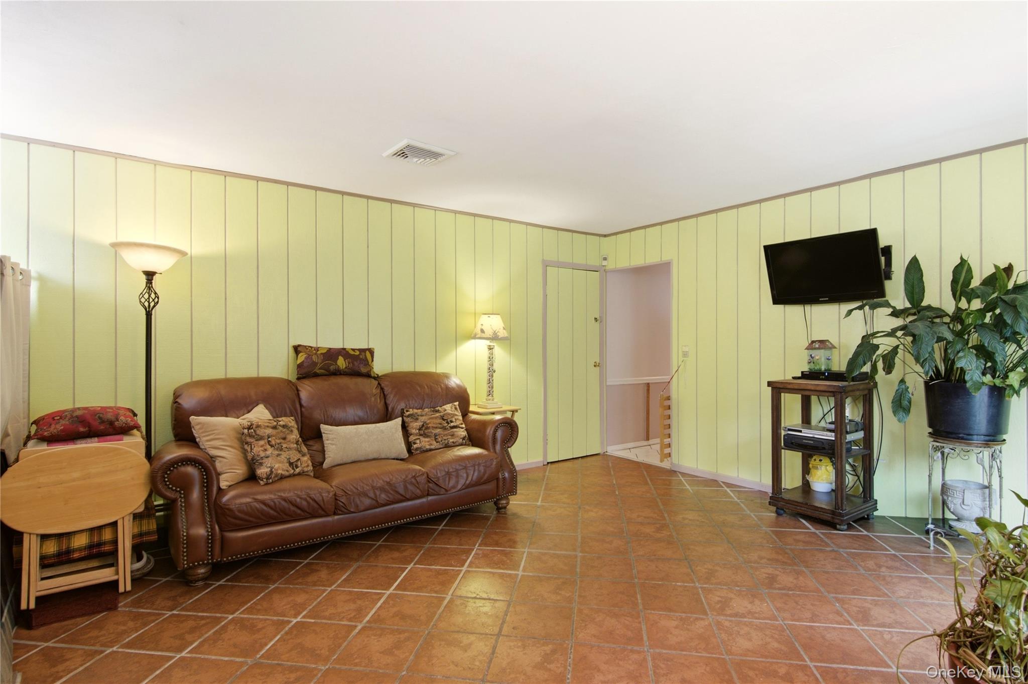 22 Clymer Street – For Sale photo 14