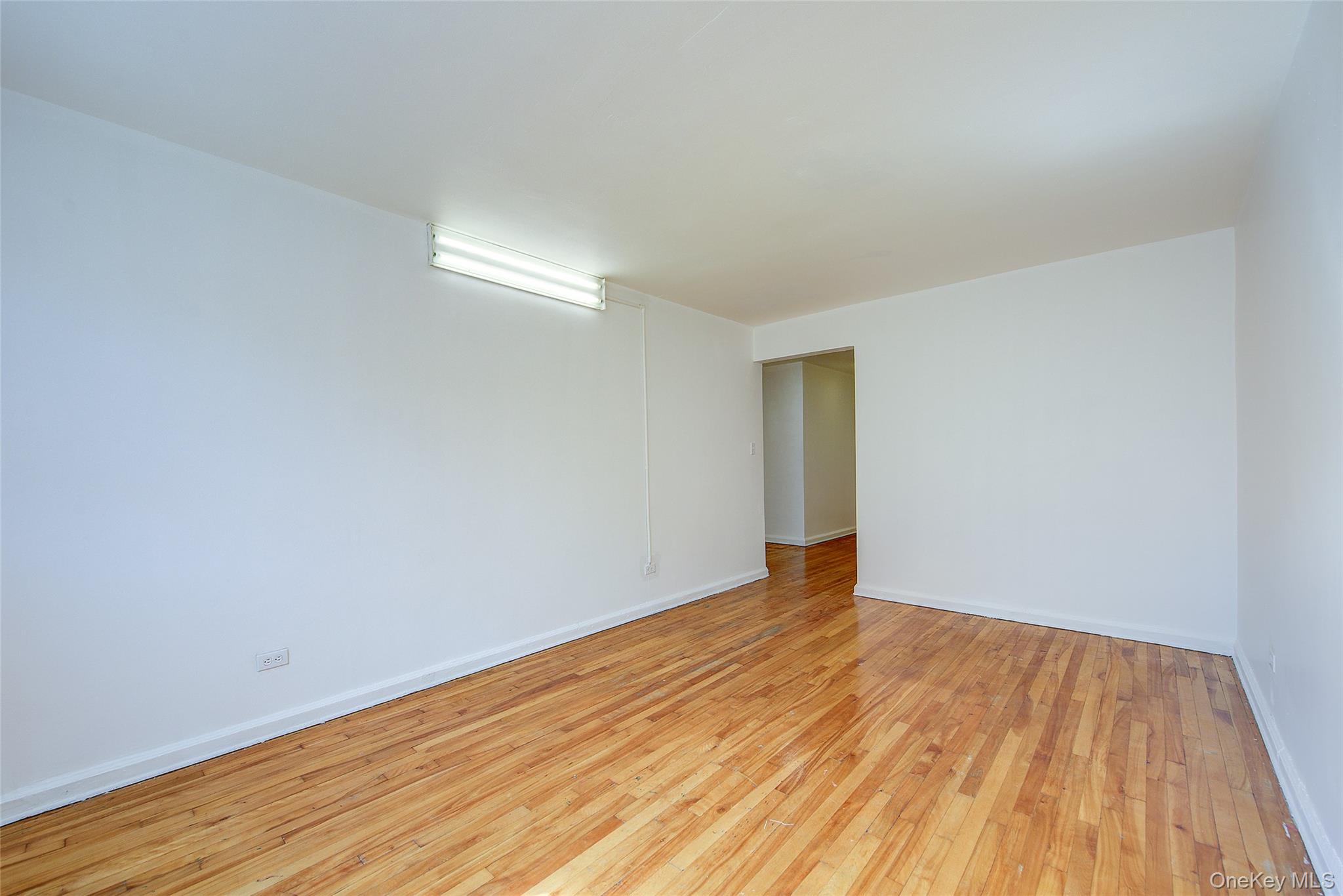 34-20 78th Street, Unit 4J photo 3