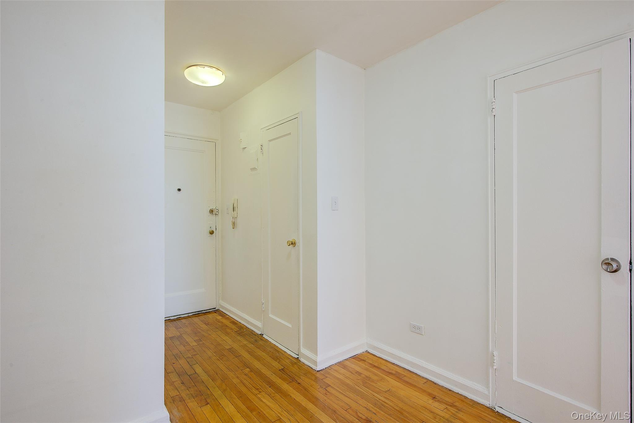 34-20 78th Street, Unit 4J photo 6