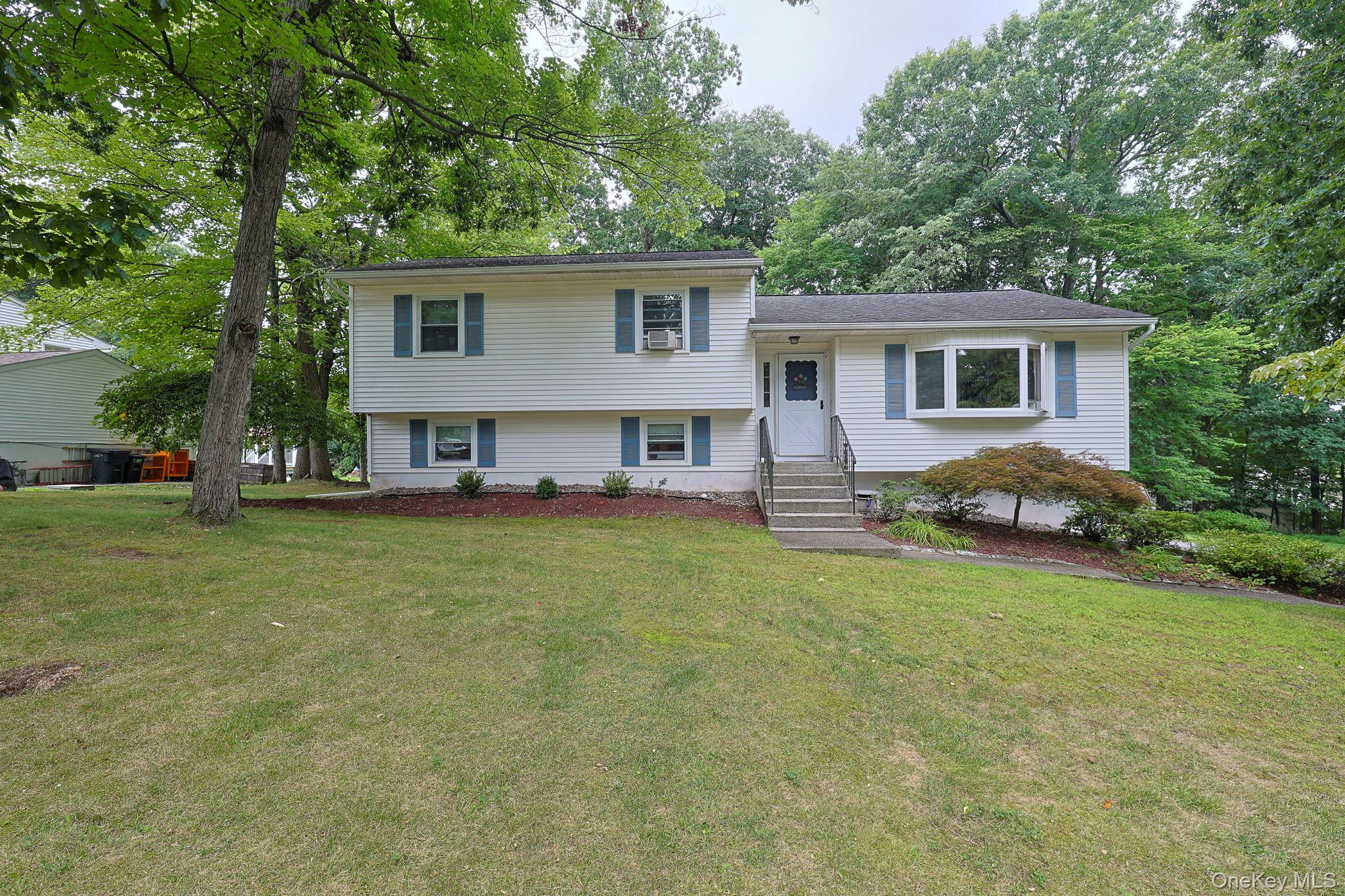 26 Rockwood Drive – For Sale photo 2
