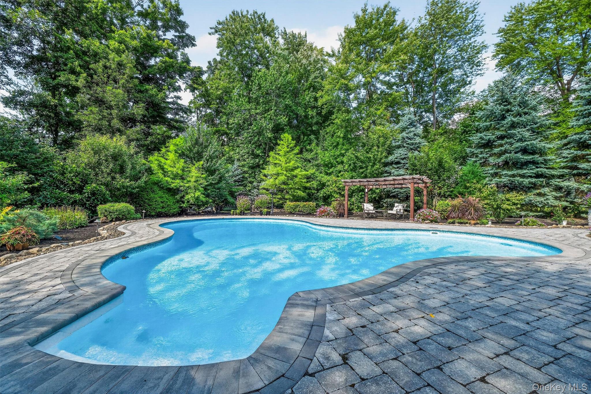 44 Greenwich Avenue – For Sale photo 41