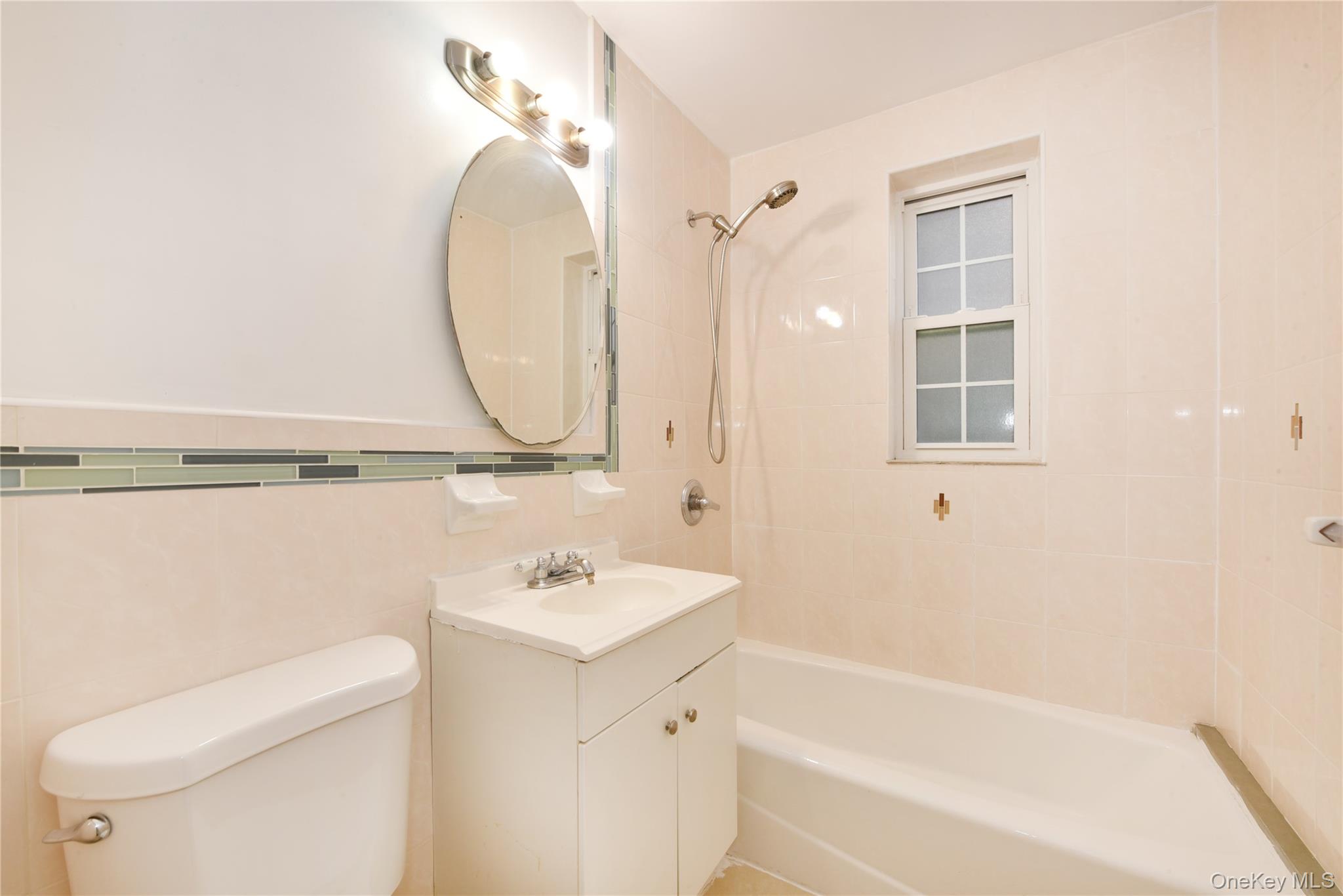 139-09 84 Avenue, Unit 307 photo 17