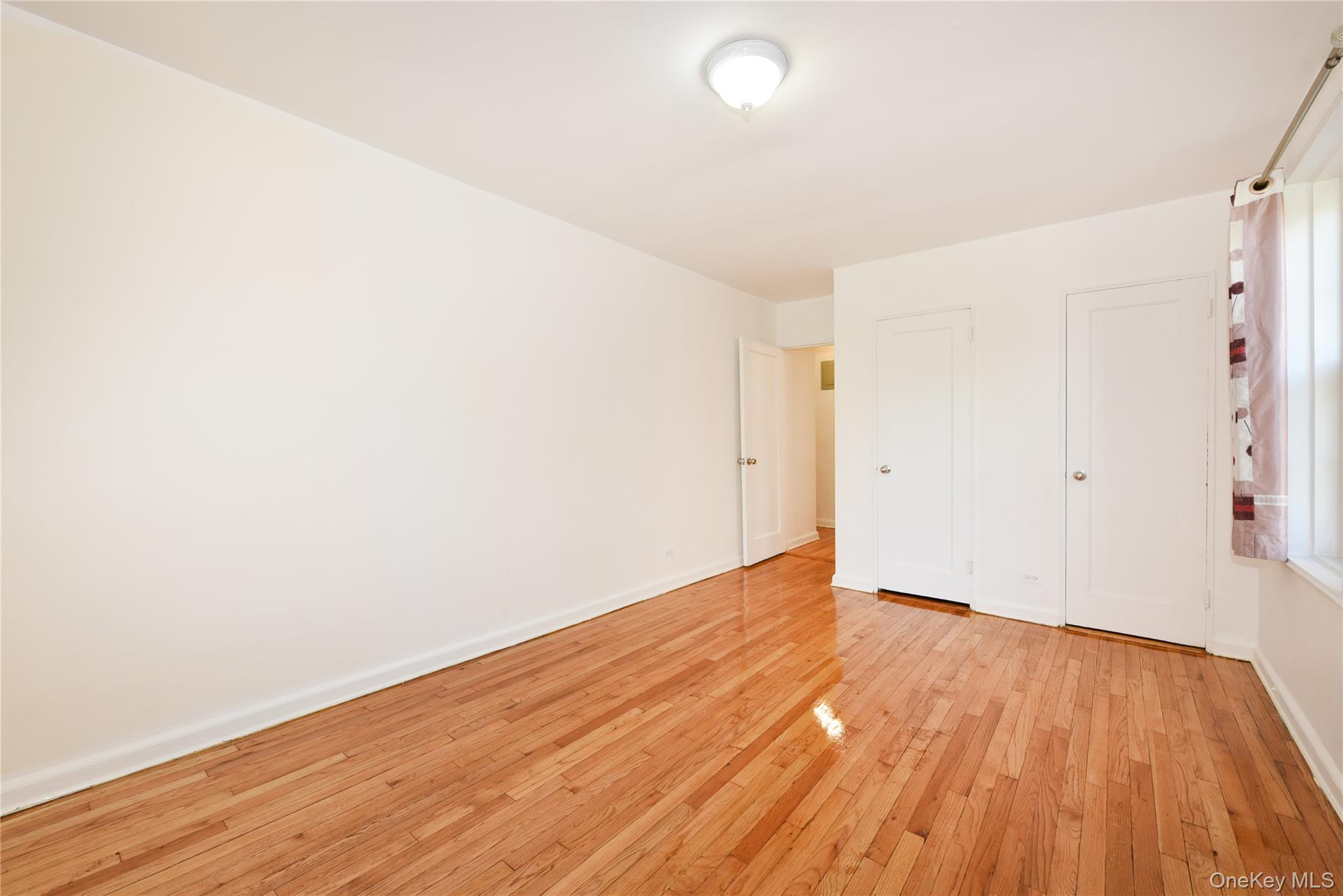 139-09 84 Avenue, Unit 307 photo 14