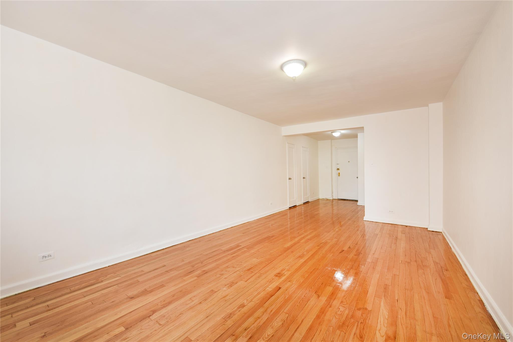 139-09 84 Avenue, Unit 307 photo 9