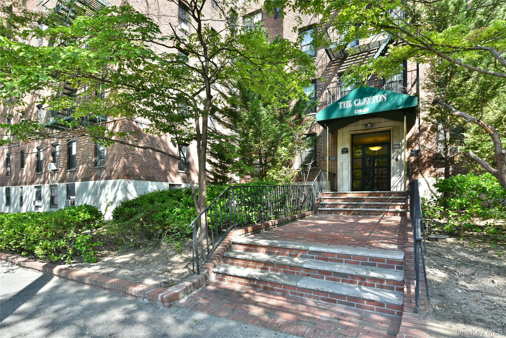 139-09 84 Avenue, Unit 307 photo 22