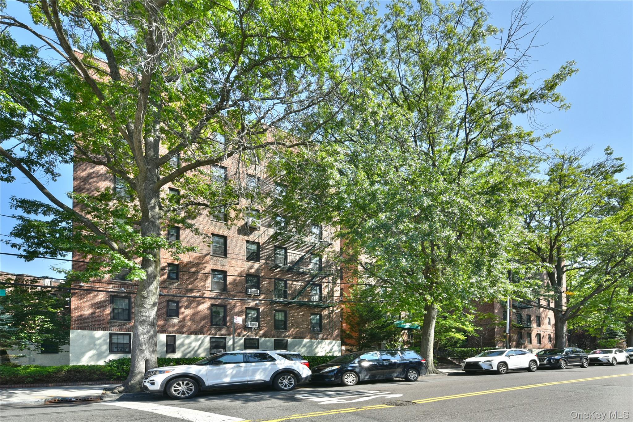 139-09 84 Avenue, Unit 307