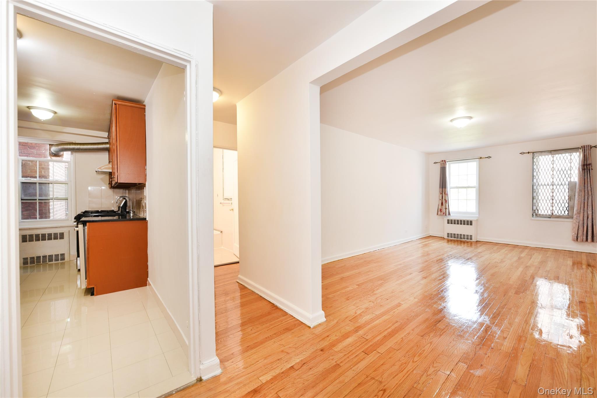 139-09 84 Avenue, Unit 307 photo 7