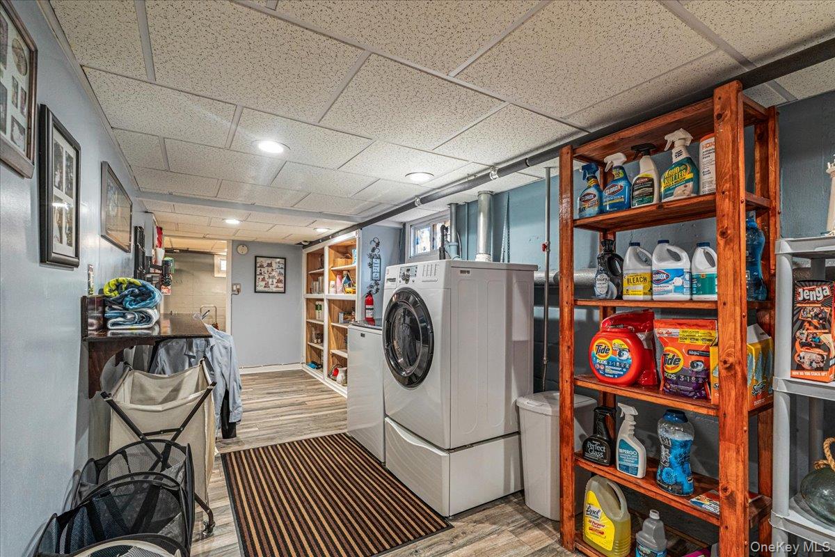2 Gateway – For Sale photo 15