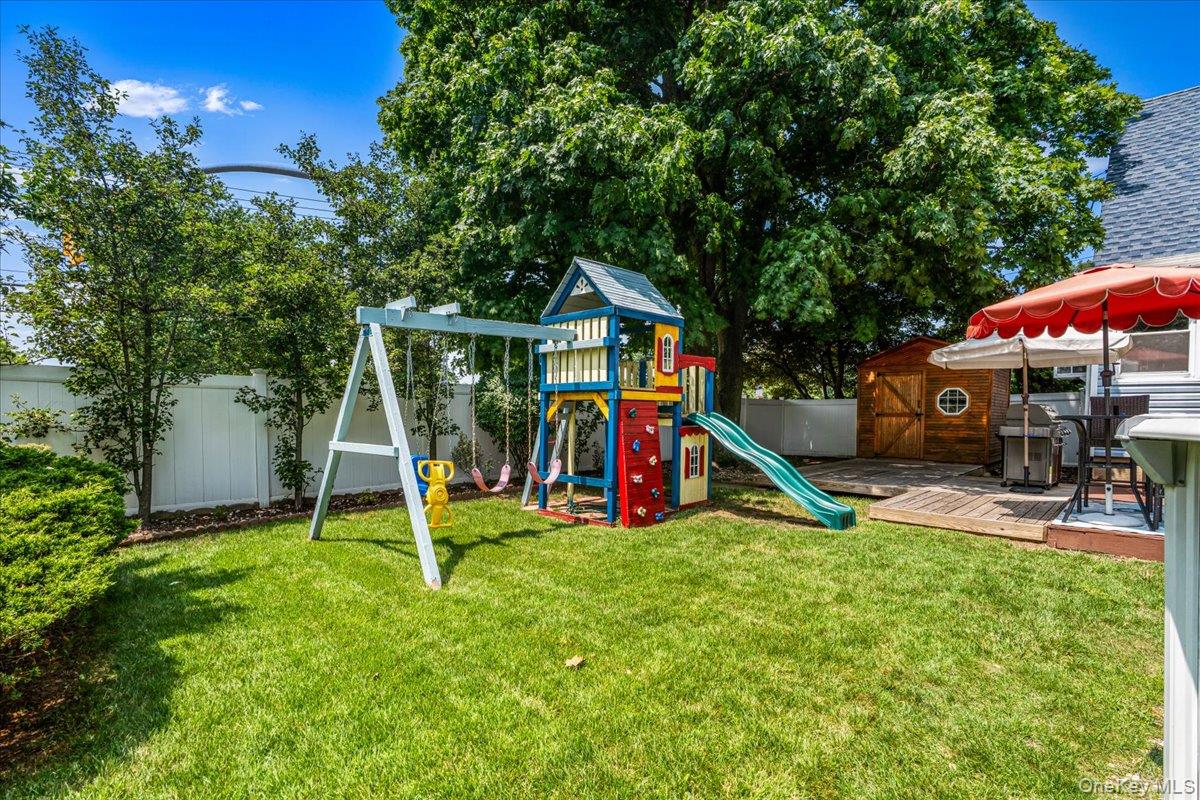 2 Gateway – For Sale photo 16
