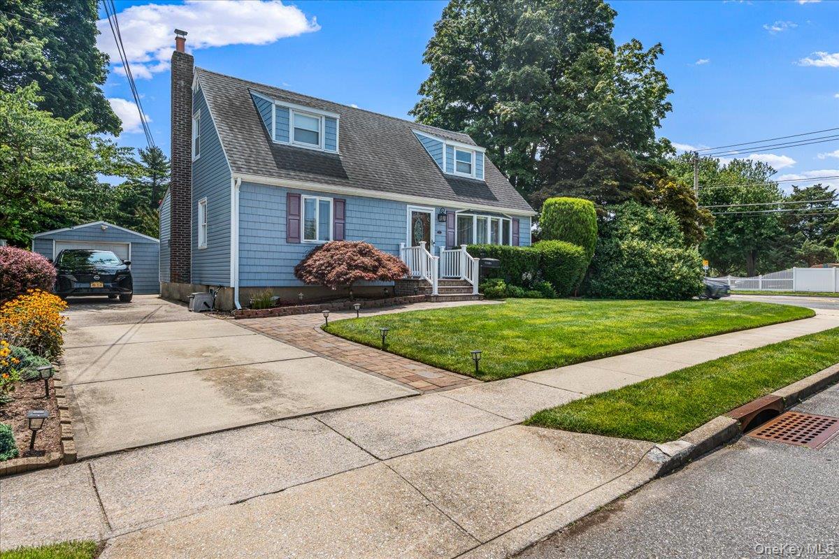 2 Gateway – For Sale photo 2