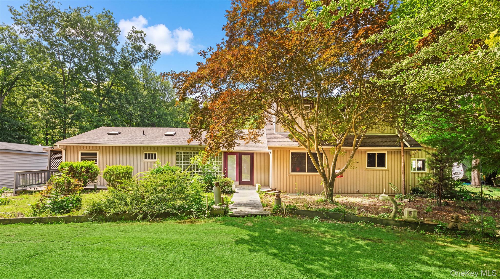 10 Eagle Drive – For Sale