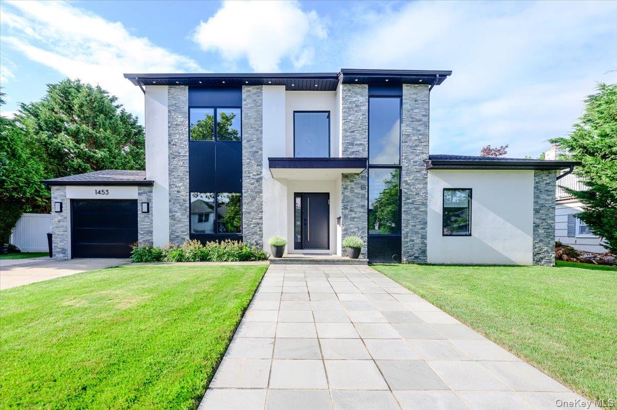 1453 Park Street – For Sale