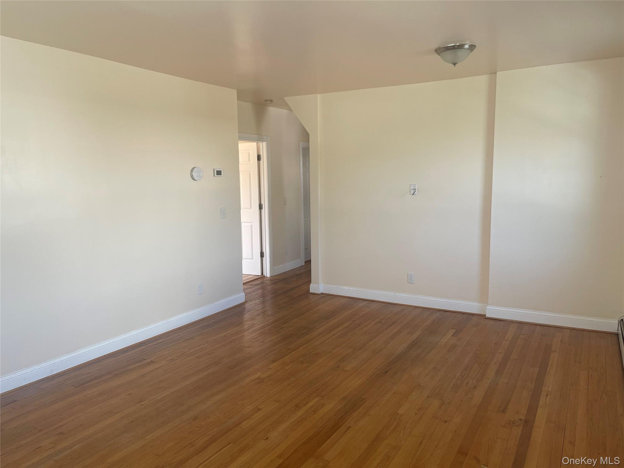 918 10th St, Unit First floo photo 4