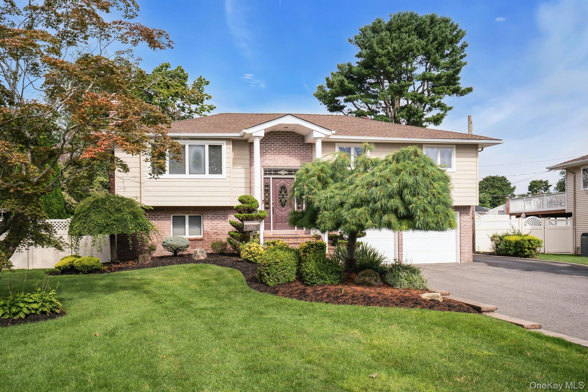 66 Harvest Lane – For Sale photo 3