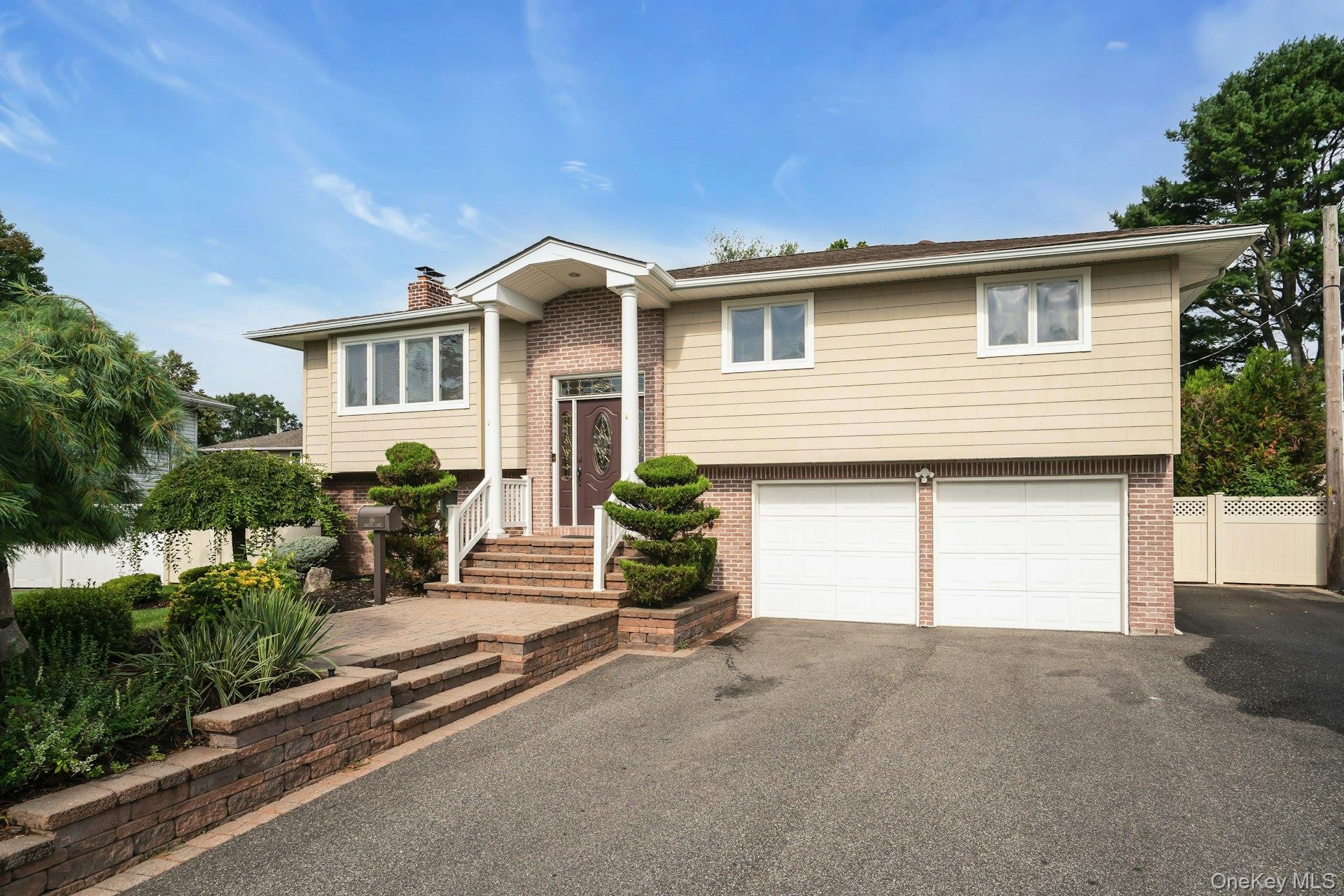 66 Harvest Lane – For Sale