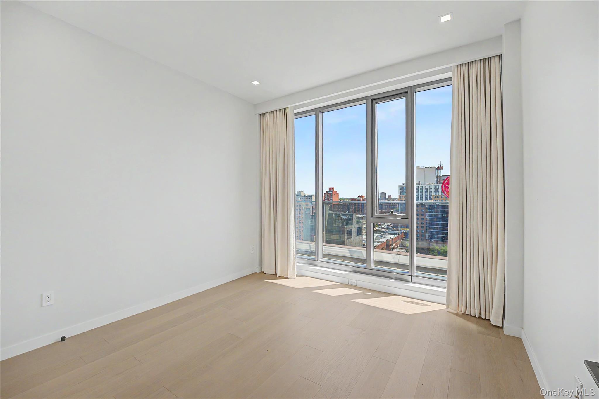 35-32 Leavitt Street, Unit 12B photo 13